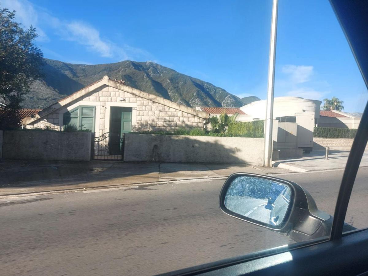 Apartmani Jasmina Kotor Luaran gambar