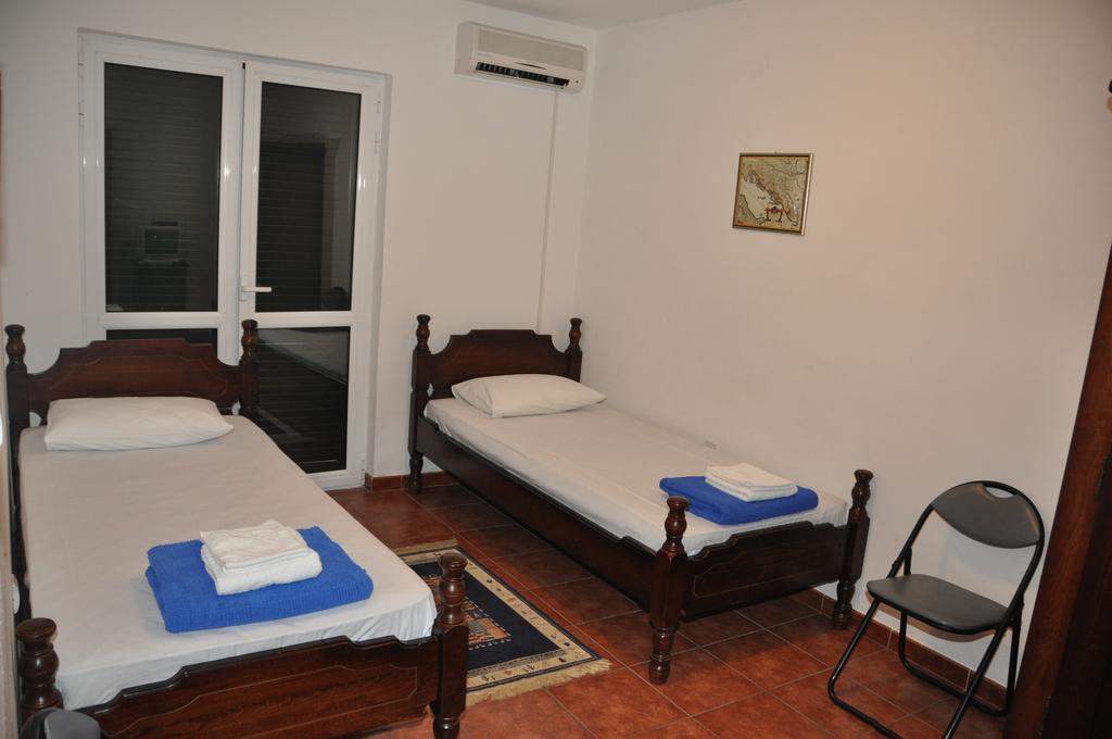 Apartmani Jasmina Kotor Luaran gambar