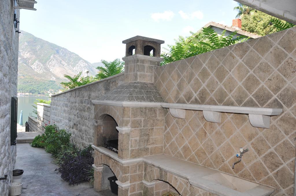 Apartmani Jasmina Kotor Luaran gambar