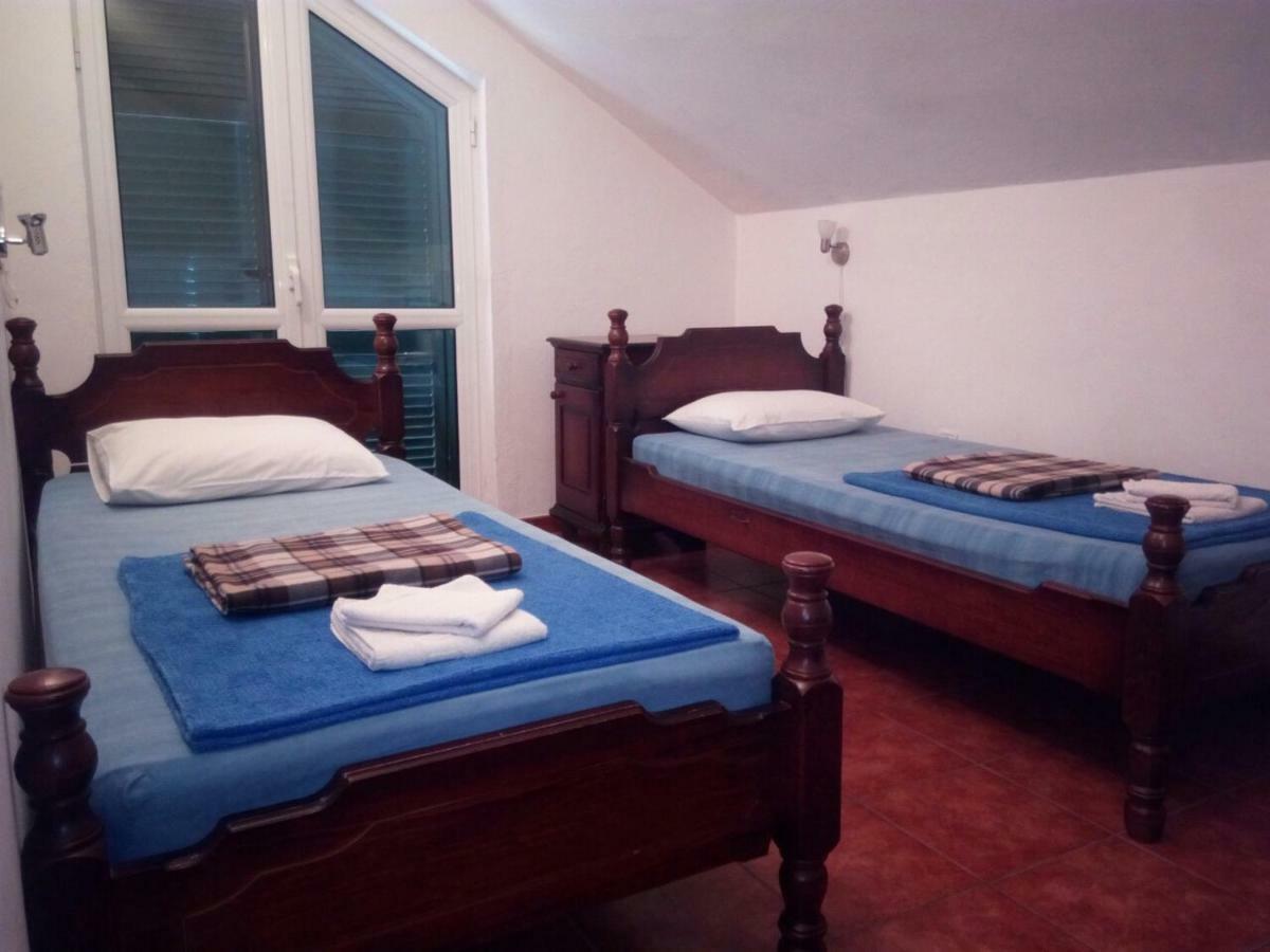 Apartmani Jasmina Kotor Luaran gambar