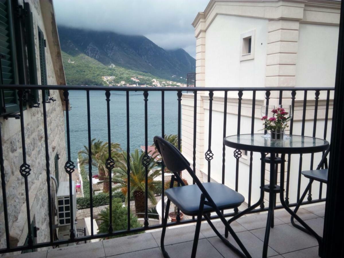 Apartmani Jasmina Kotor Luaran gambar