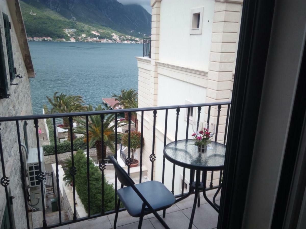 Apartmani Jasmina Kotor Luaran gambar