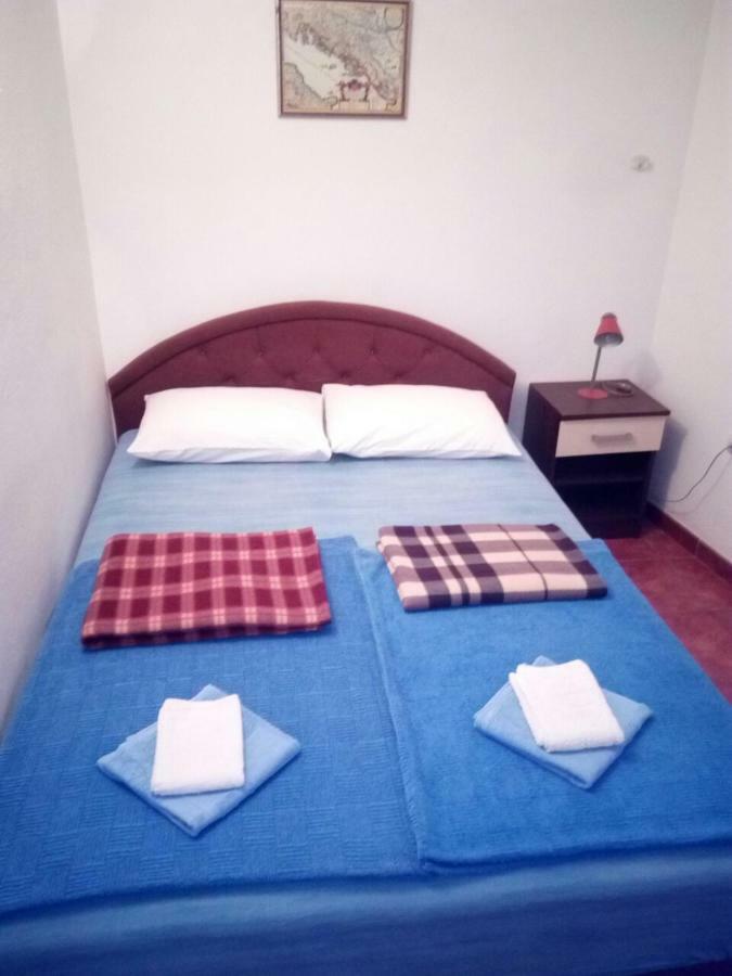 Apartmani Jasmina Kotor Luaran gambar